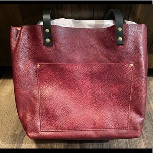 Portland Leather Goods Large Classic Tote in Sangria